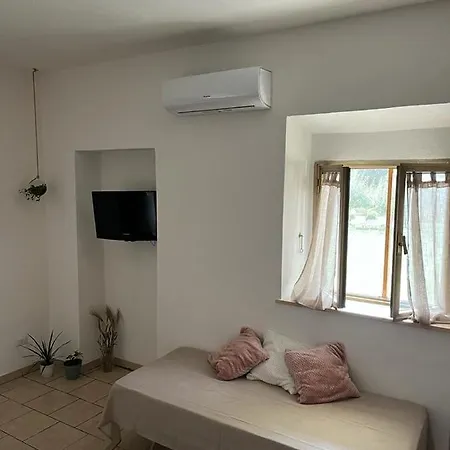 Apartment Az. Agricola Lo Schiucciolo *