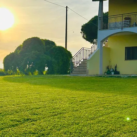 Az. Agricola Lo Schiucciolo Apartment